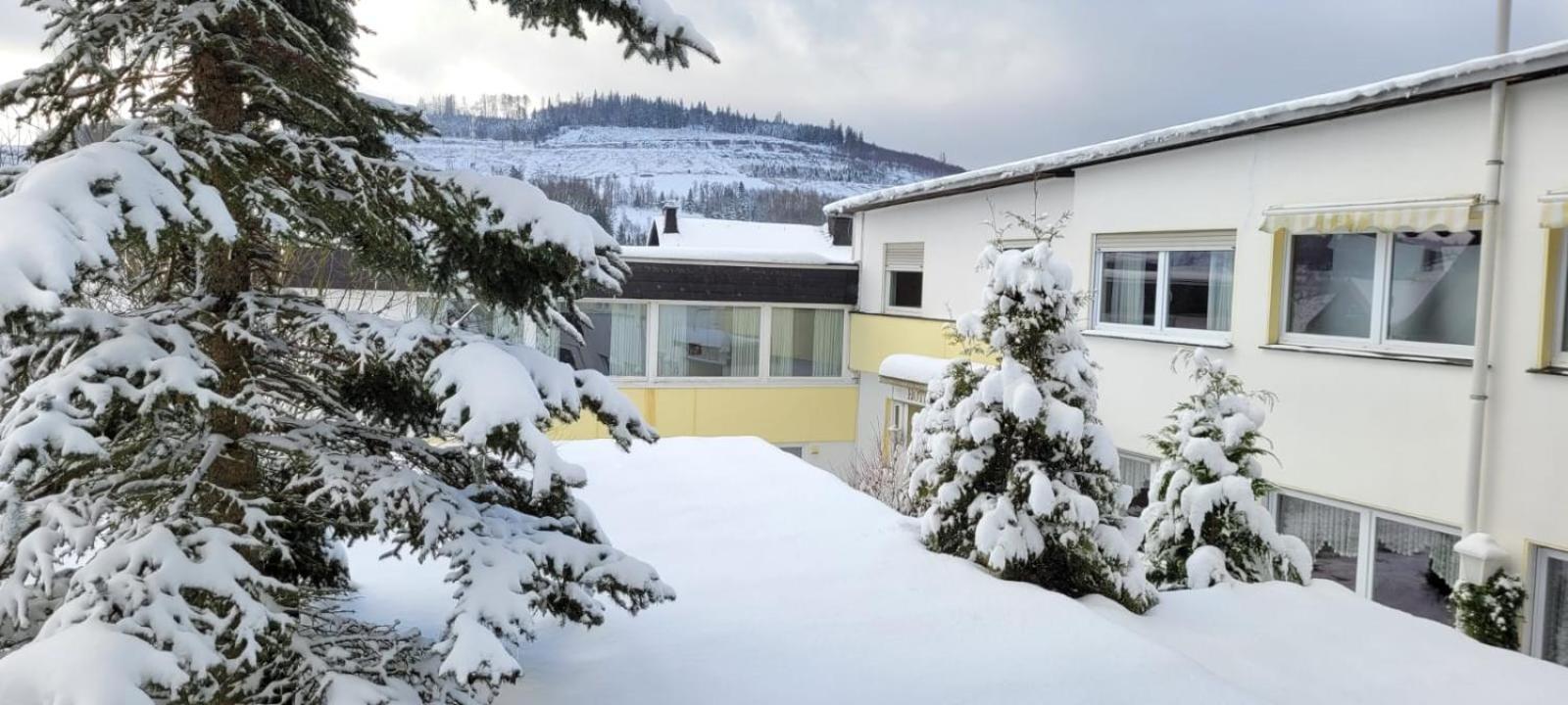 Berghotel Natura Bed & Breakfast 温特贝格 外观 照片