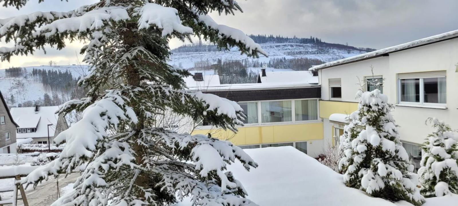 Berghotel Natura Bed & Breakfast 温特贝格 外观 照片